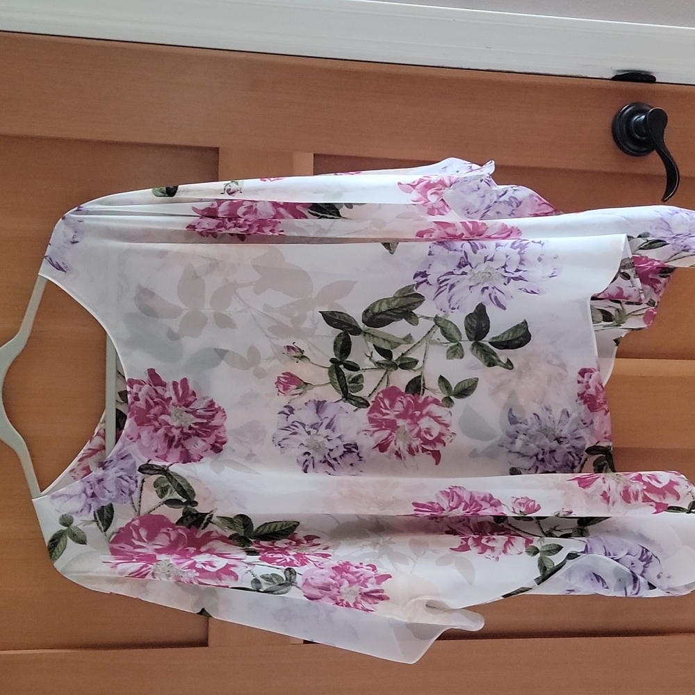 COPY - Loft loose poncho sheer chiffon floral top.